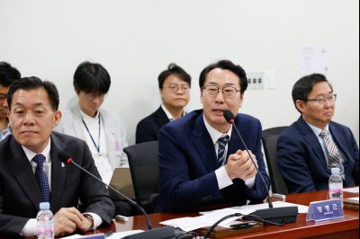 인구감소지역 및 특례시 간 상생협력을 위한 협약식 _J2A1829_s.jpg