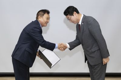 화성특례시 발전 자문위원회 위촉식 _42A9842_resize.JPG