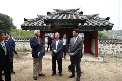 정명근 시장 안곡서원 방문 _DXS8471_resize.JPG
