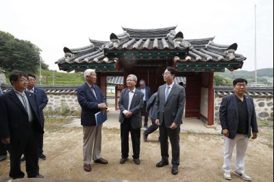 정명근 시장 안곡서원 방문 _DXS8475_resize.JPG