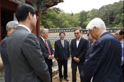 정명근 시장 안곡서원 방문 _DXS8500_resize.JPG
