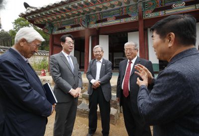 정명근 시장 안곡서원 방문 _DXS8504_resize.JPG
