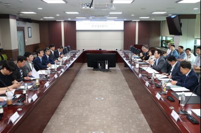 개인형 모빌리티 민관업무협약식 CP1X9382_resize.JPG