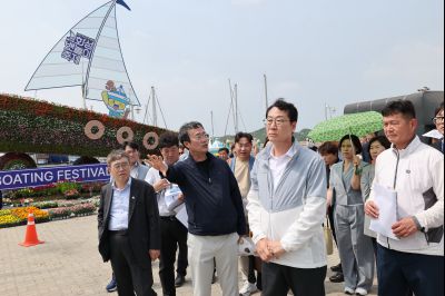정명근 시장 화성 뱃놀이축제 현장점검 및 정책회의 KakaoTalk_20250522_185755090_resize.jpg
