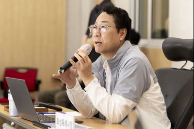 정명근 시장 화성 뱃놀이축제 현장점검 및 정책회의 KakaoTalk_20250522_185702583_18_resize.jpg