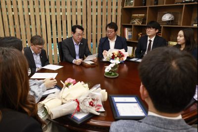 모범공공기관 우수직원 표창장 수여 _42A4556_resize.JPG