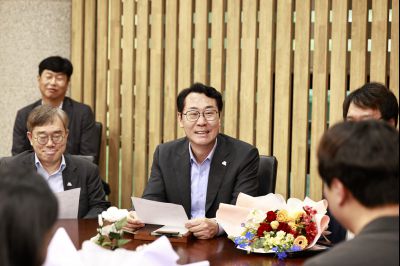 모범공공기관 우수직원 표창장 수여 _42A4600_resize.JPG