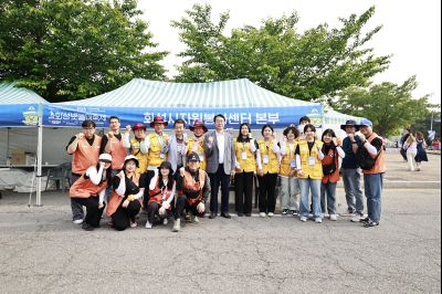 정명근 시장 제15회 화성 뱃놀이 축제 홍보부스 및 종사자 격려 _42A6869_resize.JPG