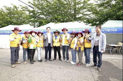 정명근 시장 제15회 화성 뱃놀이 축제 홍보부스 및 종사자 격려 _42A6943_resize.JPG