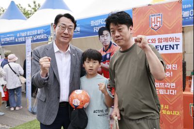 정명근 시장 제15회 화성 뱃놀이 축제 홍보부스 및 종사자 격려 _42A6489_resize.JPG