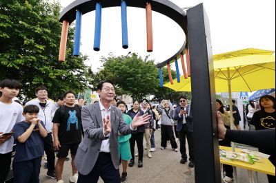 정명근 시장 제15회 화성 뱃놀이 축제 홍보부스 및 종사자 격려 _42A6502_resize.JPG
