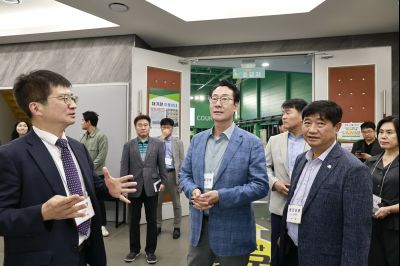 정명근 시장 제21대 대통령 선거 개표장 방문 및 격려 _42A7211_resize.JPG