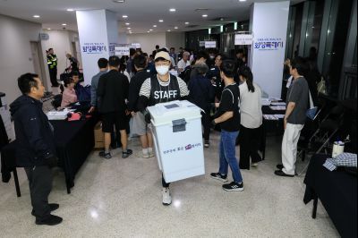 정명근 시장 제21대 대통령 선거 개표장 방문 및 격려 _C6A0538_resize.jpg