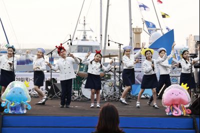 제15회 화성 뱃놀이 축제 개막식 및 축하공연 _42A6018_resize.JPG