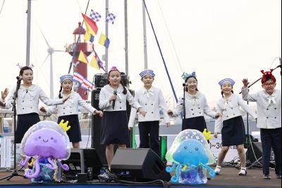 제15회 화성 뱃놀이 축제 개막식 및 축하공연 _42A6027_resize.JPG