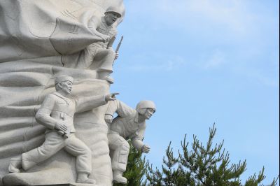 제70회 현충일 추념식 KakaoTalk_20250606_141815354_03_resize.jpg