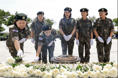 제70회 현충일 추념식 KakaoTalk_20250606_141815354_15_resize.jpg