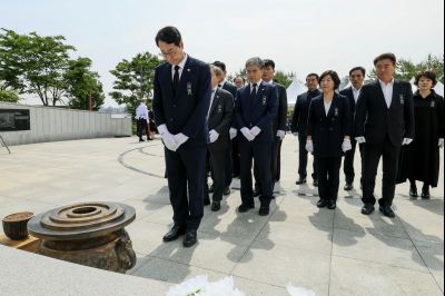 제70회 현충일 추념식 KakaoTalk_20250606_141815354_27_resize.jpg
