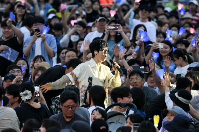 화성특례시 특별한 콘서트 KakaoTalk_20250608_015057175_04_resize.jpg