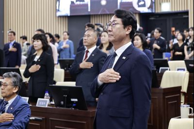 제242회 제1차 정례회 제1차 본회의 _42A8314_resize.JPG