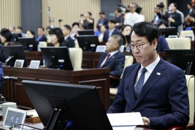제242회 제1차 정례회 제1차 본회의 _42A8332_resize.JPG