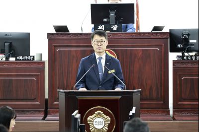 제242회 제1차 정례회 제1차 본회의 _42A8368_resize.JPG