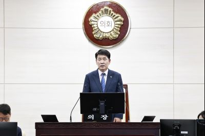 제242회 제1차 정례회 제1차 본회의 _42A8372_resize.JPG