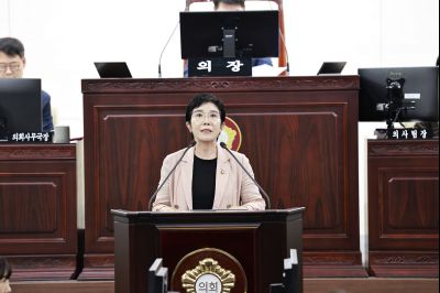 제242회 제1차 정례회 제1차 본회의 _42A8400_resize.JPG