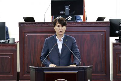 제242회 제1차 정례회 제1차 본회의 _42A8418_resize.JPG