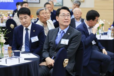 화성상공회의소 34주년 창립기념행사 KakaoTalk_20250616_073918663_03.jpg