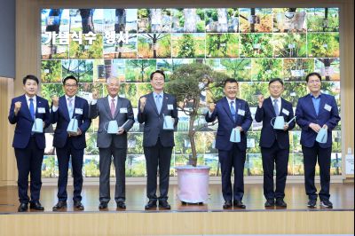 화성상공회의소 34주년 창립기념행사 KakaoTalk_20250616_073918663_06 (1).jpg