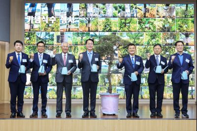 화성상공회의소 34주년 창립기념행사 KakaoTalk_20250616_073918663_07 (1).jpg