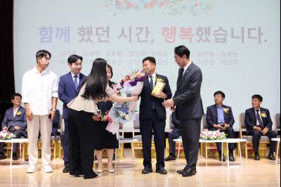 2025년 상반기 퇴임식 3J2A8705_resize.JPG