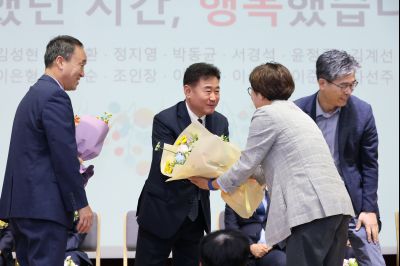 2025년 상반기 퇴임식 3J2A8718_resize.JPG