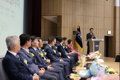 2025년 상반기 퇴임식 3J2A9309_resize.JPG