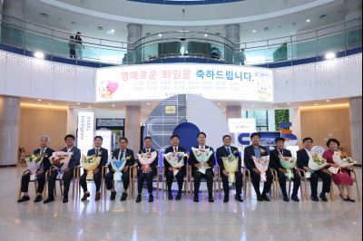 2025년 상반기 퇴임식 3J2A9415_resize.JPG