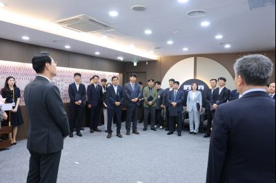 4급 이상 전보 및 5급 이상 승진 임용장 교부 3J2A2900_resize.JPG
