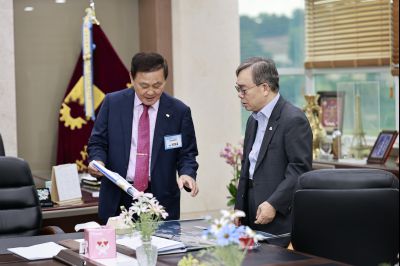 제200차 화성경제인포럼 _42A4087_resize.JPG