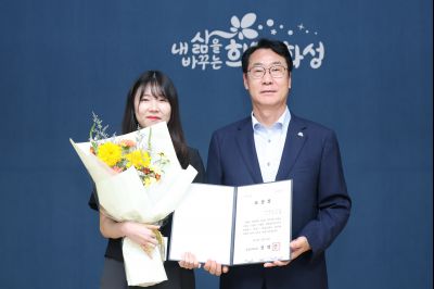 모범공무원 표창수여 3J2A7530_resize.JPG