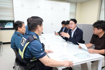 동탄지구대 방문 유공자 표창 3J2A8686_resize.JPG