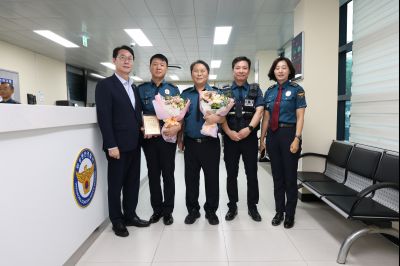 동탄지구대 방문 유공자 표창 3J2A8769_resize.JPG