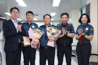 동탄지구대 방문 유공자 표창 3J2A8783_resize.JPG