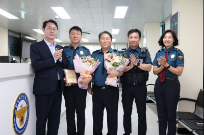 동탄지구대 방문 유공자 표창 3J2A8785_resize.JPG