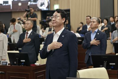 제243회 화성시의회 임시회 제1차 본회의 _42A4561_크기변경.JPG