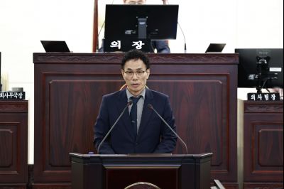 제243회 화성시의회 임시회 제1차 본회의 _42A4605_크기변경.JPG