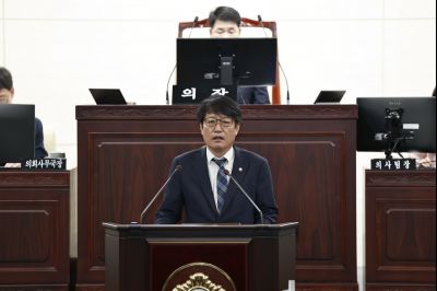 제243회 화성시의회 임시회 제1차 본회의 _42A4631_크기변경.JPG