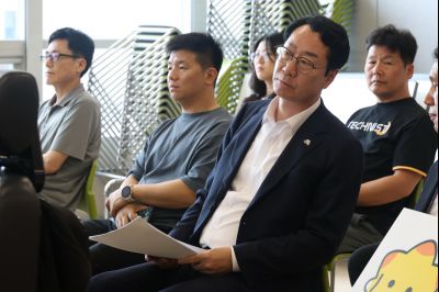 사회적 장애 인식변화를 위한 북콘서트 KakaoTalk_20250722_172125909_05_크기변경.jpg