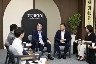 호우피해 지역 성금 기탁식 _42A9387_크기변경.JPG