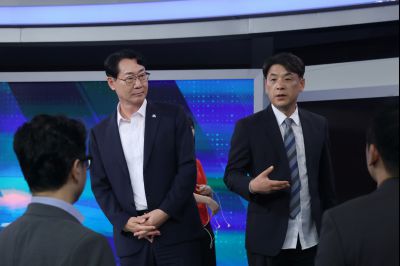 KBS 뉴스in 인터뷰 녹화 KakaoTalk_20250806_152110645_03_크기변경.jpg