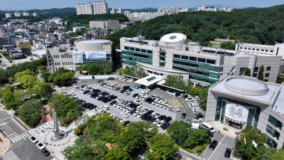 화성특례시청 및 화성특례시의회 건립공사현장, 남양읍 일원 항공촬영 DJI_20250807101236_0027_D_크기변경.JPG